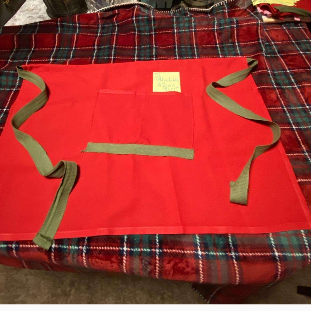 Children's Aprons - Picture 2 of 11